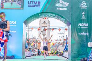 BIB: 259
                            <button type="button" onclick="openModal(21785231)" class="btn btn-primary btn-sm float-right btn-popup" data-toggle="modal" data-target=".modal-high-quality">
                        <i class="fas fa-shopping-cart"></i> Add to Cart
                    </button>
                                            <button type="button" onclick="isThisMe(21785231, true)" class="btn btn-success btn-sm float-right btn-popup btn-isme hidden" data-toggle="tooltip" data-placement="bottom" title="นี่คือรูปของคุณใช่ไหม คลิกที่นี่เพื่อเอาเข้าอัลบั้ม">
                        <i class="fas fa-plus"></i> Add to album
                    </button>
                    <button type="button" onclick="isThisMe(21785231, false)" class="btn btn-warning btn-sm float-right btn-popup btn-isnotme hidden">
                        <i class="fas fa-ban"></i> Remove from album
                    </button>